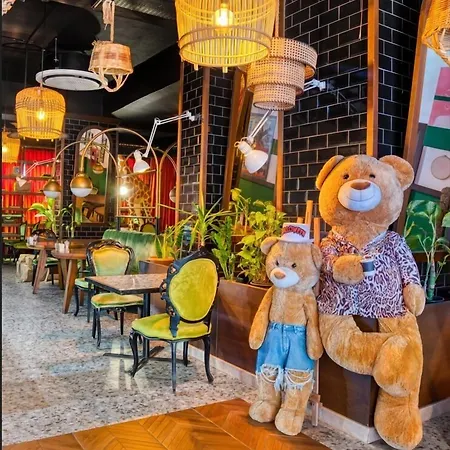 Anjeliq Downtown Boutique Hotel