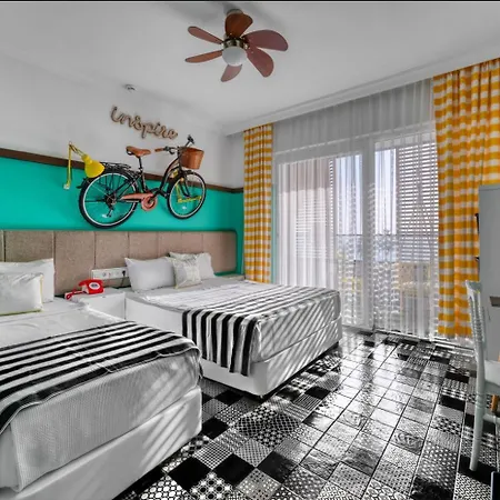 Anjeliq Downtown Boutique Отель 3*