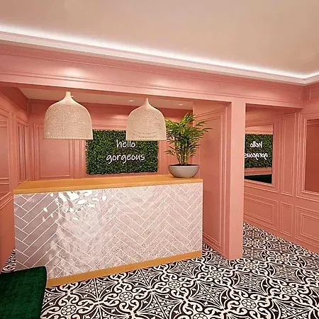 Anjeliq Downtown Boutique 3*
