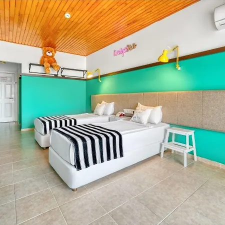Anjeliq Downtown Boutique Hotel 3*