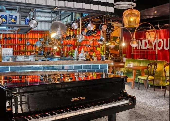 Anjeliq Downtown Boutique Hotel