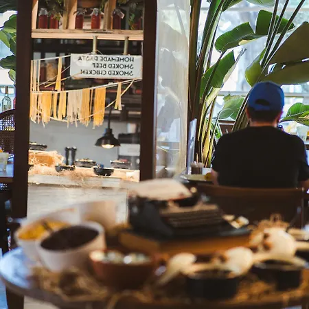 Anjeliq Downtown Boutique Hotel